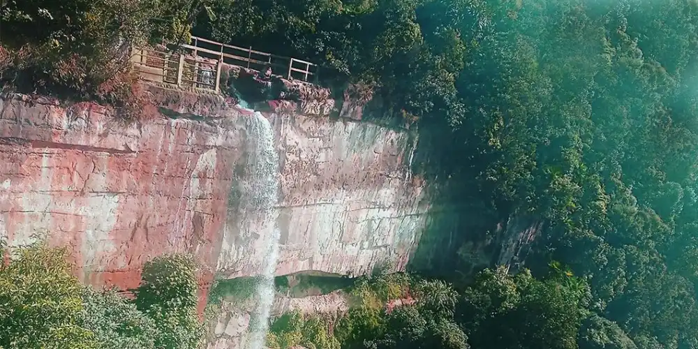 waterfalls in Meghalaya